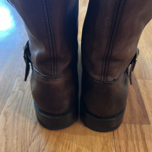 Frye sz 8.5 B Natalie Short Engineer brown boots great pre owned condition - Picture 2 of 10